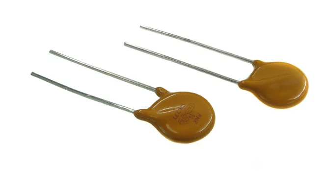 Varistor JVR-10N 271K