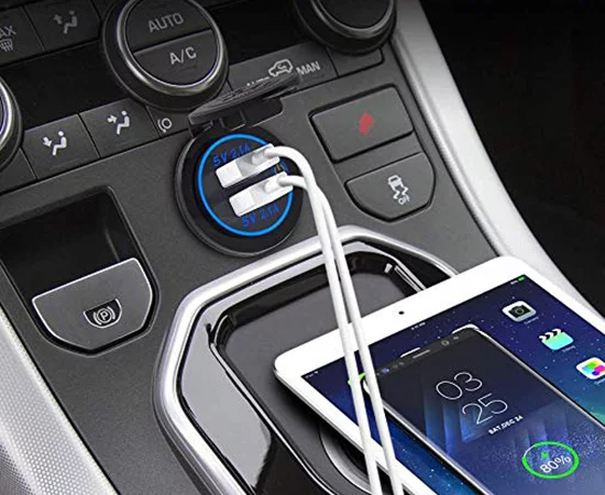 L DUAL.USB.QC3.0c