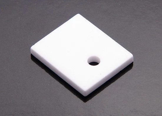 AOS 218 247 RoHS || Gehäusescheibe. TO218/TO247 Keramik (3,0 mm)