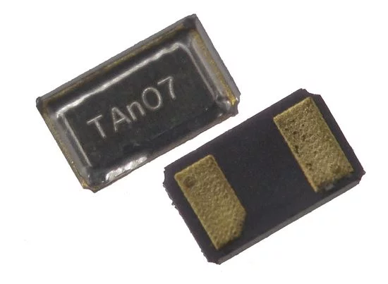 32,768 MHz 2,0 x 1,2 mm