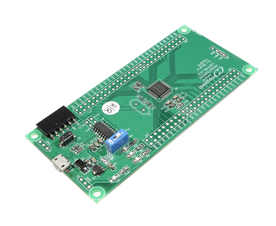 MEGAWIN EVB MG32F02A032 