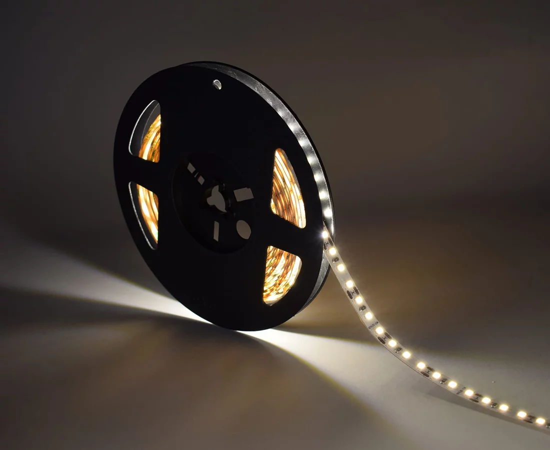 Taśma&nbsp;LED&nbsp;2835/120&nbsp;Neutralna&nbsp;12V&nbsp;IP65
