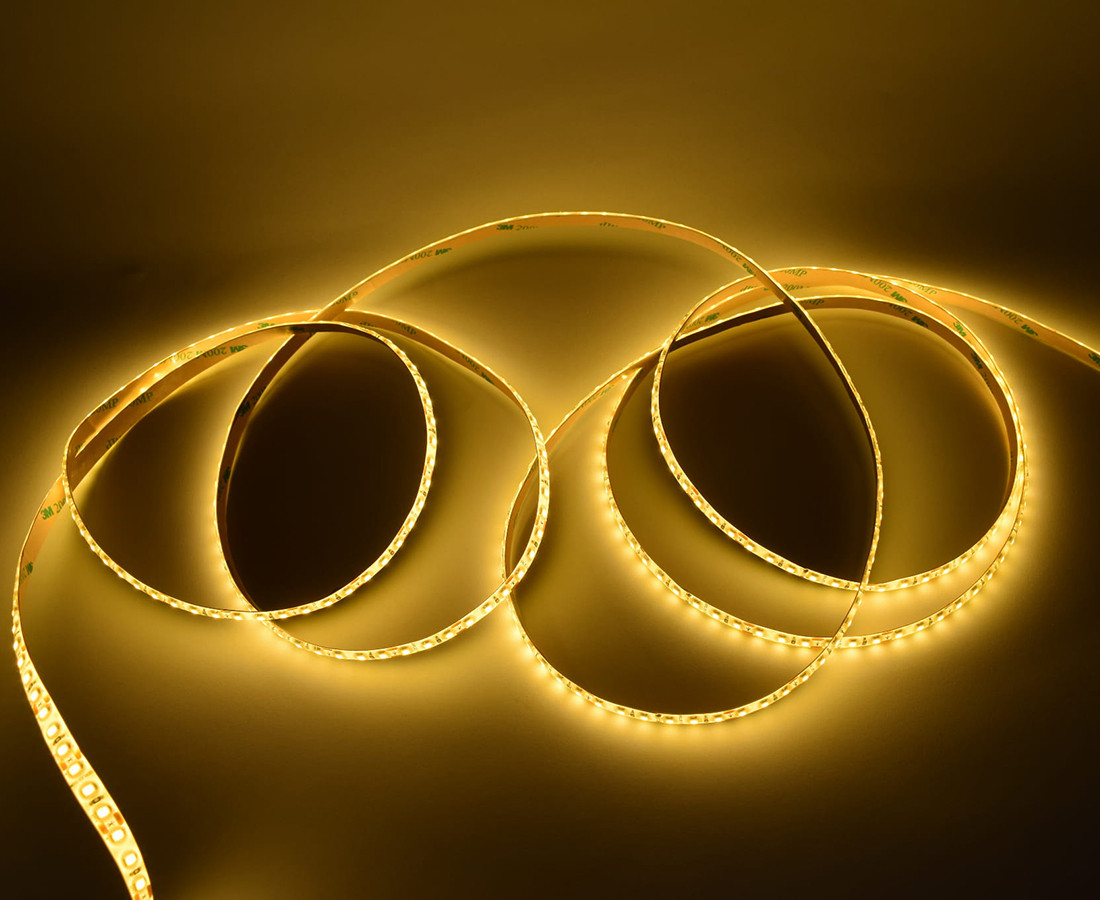 Taśma&nbsp;LED&nbsp;2835/120&nbsp;Ciepły&nbsp;12V&nbsp;IP65