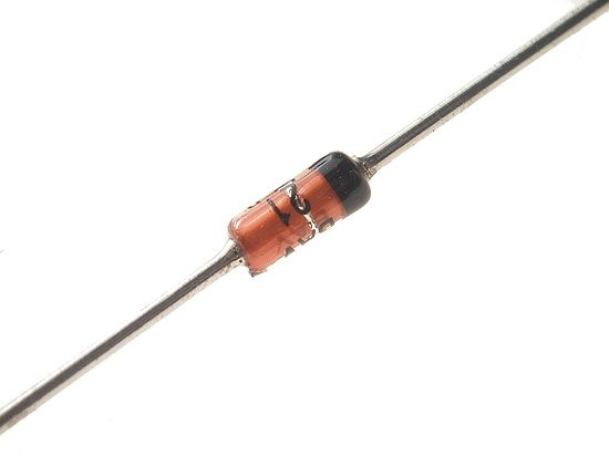 1N4148 switching diode