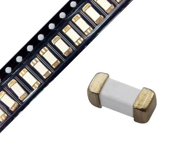 Square surface mount fuse: time-lag; 2A