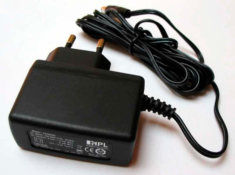 Power supply; 12V