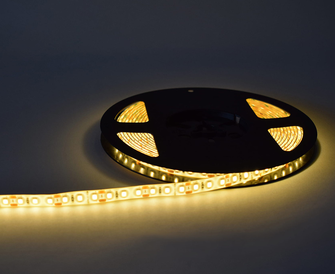Taśma&nbsp;LED&nbsp;2835/120&nbsp;Ciepły&nbsp;12V&nbsp;IP65